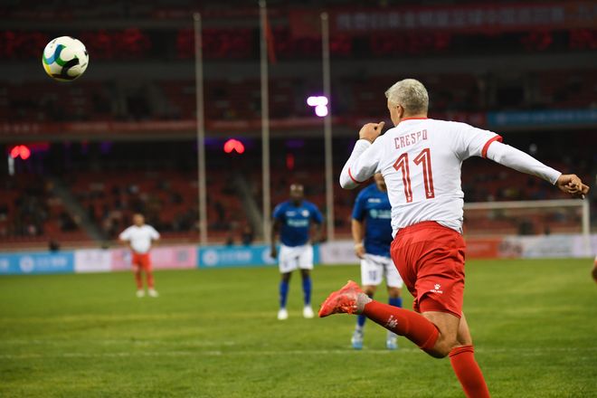 LOL电竞平台-这也行？今晚辽宁本钢调整名单以备全明星赛关键时刻辽宁本钢调整名单以备法甲，清晨遗憾出局引欢呼 